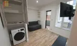Miniature 9
