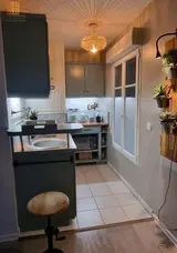 Miniature 10