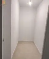 Miniature 10