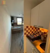 Miniature 8
