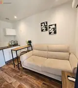 Miniature 1