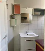 Miniature 1