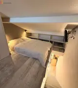 Miniature 1