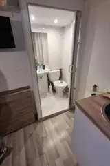Miniature 4