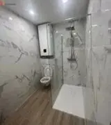 Miniature 4