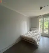 Miniature 4