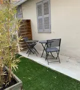 Miniature 1