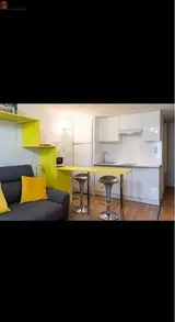 Miniature 1