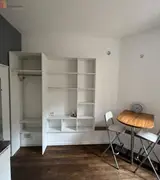 Miniature 1