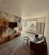 Miniature 1