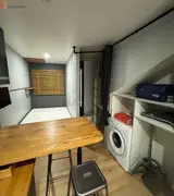 Miniature 1