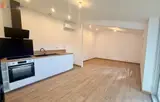 Miniature 18