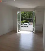 Miniature 10