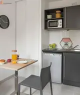 Miniature 10