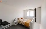 Miniature 4