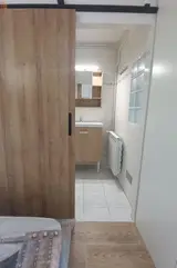 Miniature 19