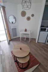 Miniature 2