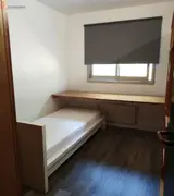 Miniature 4