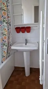 Miniature 1