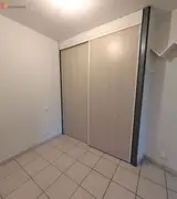 Miniature 4