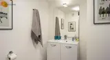 Miniature 10