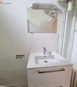 Miniature 10