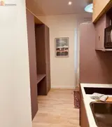 Miniature 4