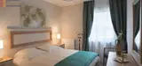 Miniature 10