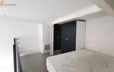 Miniature 10