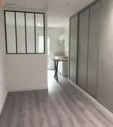 Miniature 10