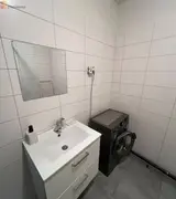 Miniature 50