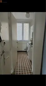 Miniature 3