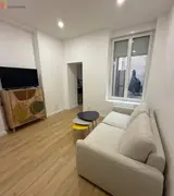 Miniature 4