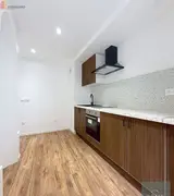 Miniature 4