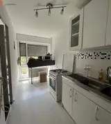 Miniature 4