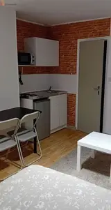 Miniature 4