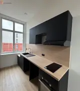 Miniature 4
