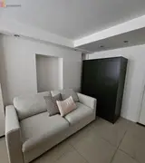 Miniature 3