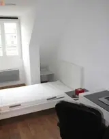 Miniature 1