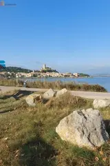 Miniature 1