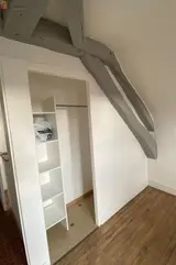 Miniature 4