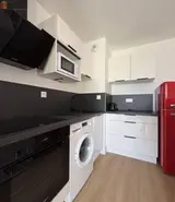 Miniature 4