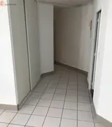 Miniature 9