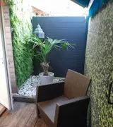 Miniature 1