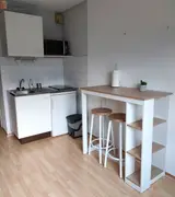 Miniature 1
