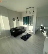Miniature 4