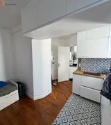 Miniature 1