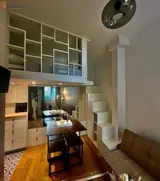 Miniature 8