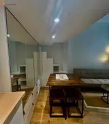 Miniature 4
