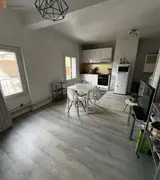 Miniature 1